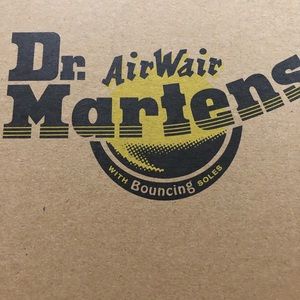 Dr. Airwair Martens